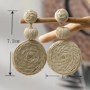 Wholesale High <b>Fashion</b> Multi-Color Straw <b>Chandelier</b> <b>Earrings</b> for Women Trendy Accessories Jewellery From Vietnam - Product Image 3