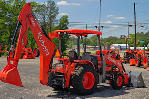 รถตักล้อยาง Kubota M62 ขับเคลื่อนสี่ล้อ ทนทาน ออกแบบมาเพื่อการขุด ตัก ดิน ซ่อมบำรุงทรัพย์สิน การทำงานในฟาร์ม และงานบ้าน - Product Image 5