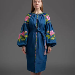 ชุดเดรสแม็กซี่ทรงเอไลน์สำหรับผู้หญิงชุดเดรสแขนยาวคอกลมปักลายสไตล์ชนเผ่ามีพู่ห้อยสำหรับฤดูใบไม้ร่วง - Product Image 1