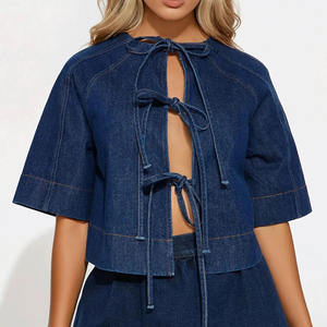 Conjunto Deportivo de Moda para Mujer, Algodón, Precio de Fábrica 2026, Logotipo Personalizado, Chaqueta Corta de Mezclilla y Pantalones Cortos de 2 Piezas - Product Image 2