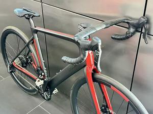 Nueva Ducati Futa 2025/2026 en stock, bicicleta de carretera ligera de fibra de carbono, lista para envío - Product Image 2