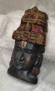 Cabeza de Toro o Buey de Bambú Hecha a Medida con Diseño Art Deco y Colores Vibrantes, Incluyendo Motivos Tradicionales para Decoración del Hogar - Product Image 6