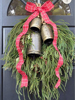Cloches de vache inde meilleur prix harmonie 4 cloches de vache vintage avec fini brûlé rustique utilisé pour la décoration festive et bonne chance
