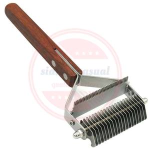 Vente chaude peignes à manche en bois de toilettage pour animaux de compagnie | peignes de démêlage en acier inoxydable de qualité supérieure pour le démêlage - Product Image 2