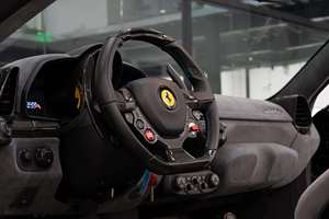 Auto Deportivo 2025, 8L+, Gasolina de Aspiración Natural, Transmisión Automática, 400Ps+, 100Nm, 3 Plazas, Asientos de Cuero Oscuro - Product Image 5