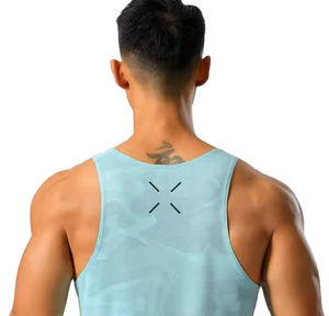Camisetas de gimnasio en blanco al por mayor para hombres elaboradas con una tela gruesa de mezcla de algodón que ofrece comodidad y durabilidad para el levantamiento de pesas - Product Image 2
