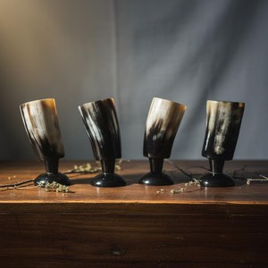 Produit artisanal religieux de style moderne, résistant à l'eau, en corne de buffle, design unique - Product Image 1