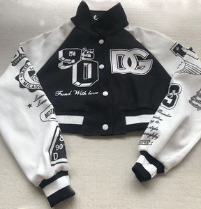 2024 automne haute qualité coton simple boutonnage court Bomber lettre imprimer élégant varsity veste Baseball recadrée veste femmes - Product Image 6