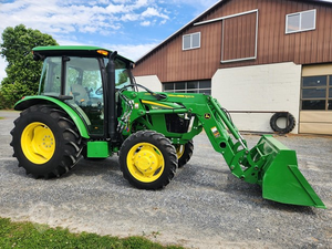 Oferta de descuento: Tractor agrícola John Deere 5065E original, seminuevo, en venta, disponible en stock cerca de mí. - Product Image 2