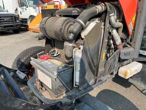 รถแทรกเตอร์ M7060 4WD ฟาร์ม2014 Kubota: พลังดีเซลพร้อมการควบคุมที่แม่นยำ - Product Image 6