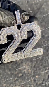 Pendentif numéro 22 en moissanite sertie de diamants, style hip-hop, collier statement bling-bling. - Product Image 3
