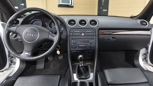 AUDI S4 CABRIOLET 2005 D'OCCASION, CONDUITE À GAUCHE/DROITE - Product Image 3