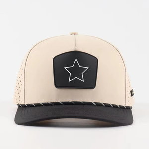 Casquette de golf VN personnalisée en usine à 5 panneaux Logo découpé au laser Patch en caoutchouc PVC Matériau imperméable avec casquette de baseball arrière en plastique - Product Image 1