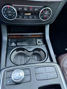 2015 Mercedes- GL63 AMG 550hp Twin Turbo V8 Caja de cambios automática única de cuero Luz Interior Batería de litio de propiedad de California - Product Image 5