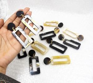 Pendientes de Cuerno de Búfalo al por Mayor, Joyería Natural Hecha a Mano para Mujer - Product Image 3