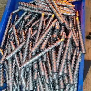 Pièces en acier inoxydable usinées avec précision par CNC avec électroérosion à fil pour les applications industrielles nécessitant des spécifications personnalisées - Product Image 1