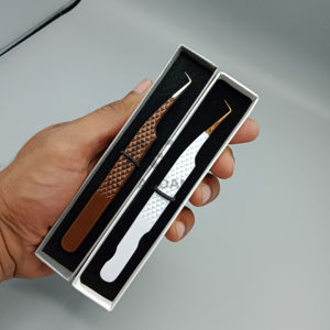 Pince à cils de haute qualité 90 degrés pointe de Fiber couleur marron chocolat boîtes de cartes en acier inoxydable durables pour pince à cils - Product Image 2