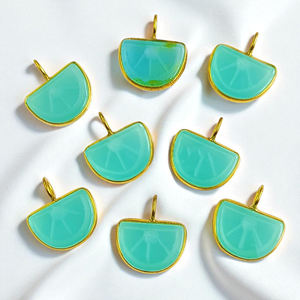 925 argent forme de citron sculpté Aqua calcédoine pierre précieuse à la main pendentif à breloque bricolage plaqué or pendentif en pierres précieuses - Product Image 1