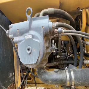 Excavadora Usada KOMATSU PC200 Modelo 2018, Motor, Engranaje, Caja de Cambios, Rodamiento, PLC, Peso Operativo de 20 Toneladas, Capacidad de la Cuchara de 0.8m - Product Image 3