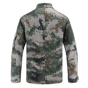 Conjunto de ropa de dos piezas de camuflaje de uniforme táctico para hombre, ropa personalizada para exteriores, tela duradera transpirable, ajuste cómodo - Product Image 4