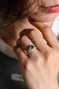 10K/14K/18K or massif certifié IGI laboratoire cultivé émeraude bague de fiançailles trillion Accent cadeau d'anniversaire pour femme trois anneaux - Product Image 6