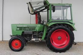 Tractores agrícolas Fendt 4WD usados de calidad con motor de 90HP Bomba Caja de cambios Componentes de cojinete Nueva condición - Product Image 5