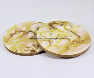 Dessous de verre rond en bois personnalisé pour boisson avec décoration Cuisine Dessous de verre en bois pour tasse Fabrication de table en Inde - Product Image 6