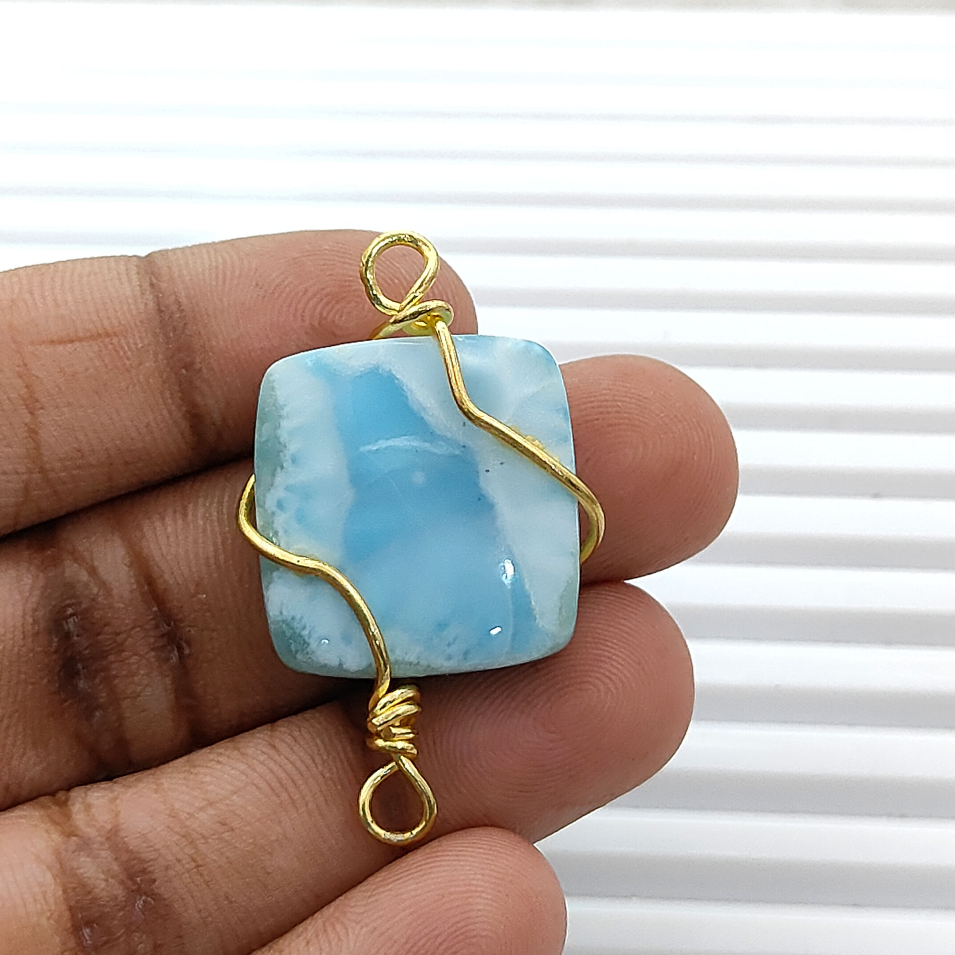 ลาริมาร์