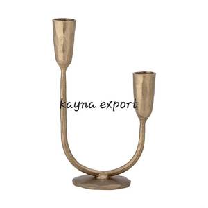 Support de bougie en métal de style antique, artisanal et décoratif, éclairage de mariage et décoration de fête, support de bougie en métal en forme de U - Product Image 1