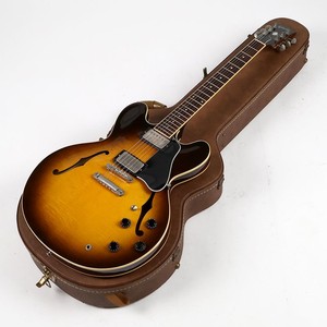 Guitarras Eléctricas Gibson ES 335 DOT Vintage Sunburst 1990 319384 de Venta Rápida - Product Image 1