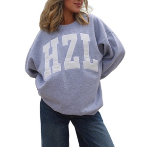 Sweat-shirt d'hiver tricoté écologique à col montant oversize, personnalisable avec logo brodé sur le devant pour universités et collèges - Product Image 1
