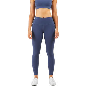 Vêtements de sport Nouvelle conception Ensemble de yoga pour femmes Ensembles de fitness pour la salle de sport Séchage rapide Respirant Combinaisons de yoga Motif uni Yoga décontracté pour femmes - Product Image 5