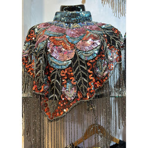 Blouse cape vintage de créateur, sur mesure, broderie à la main, franges, décoration à sequins, grande taille, saison hiver, automne, printemps - Product Image 1