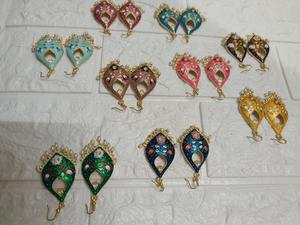 ต่างหูน้ำหนักเบาคละแบบ meenakri jhumka handicardft jhumka สำหรับงานแต่งงานของชาวอินเดียของขวัญ haldi mehindi - Product Image 6