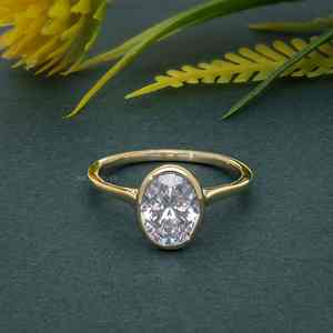Top Trending 1 Ct VVS IGI Certified VVS Lab Grown Diamond 925 Silver Bezel Set Solitario Anillo de compromiso para mujeres Mayorista - Product Image 6