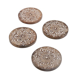 Posavasos de madera de mango hechos a mano de forma redonda con posavasos de cocina para vajilla y uso de mesa - Product Image 3