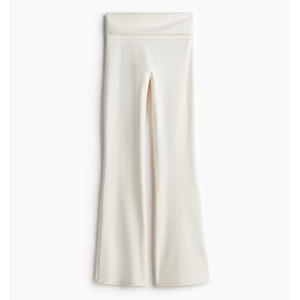 100% poliéster Color blanco de talla grande liso en blanco Yoga gimnasio Atlético Scrunch Flare leggings mujeres personalizado impreso Flare Leggings - Product Image 1