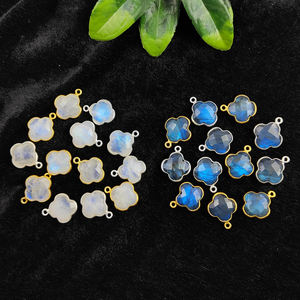 Venta al por mayor 925 Plata Oro Vermeil Trébol hecho a mano Briolette Colgantes de piedras preciosas con ajuste de bisel Incrustaciones Orden al por mayor - Product Image 3