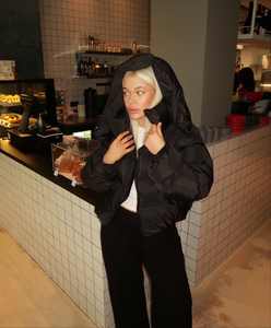 2026 Trending Clothing Manufacturers Warm <b>Zip</b> <b>up</b> Shiny Coat Plus Size Down <b>Jackets</b> Winter Wear Woman Custom Puffer <b>Jacket</b> <b>Women</b> - Product Image 1