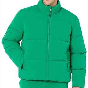 Chaqueta acolchada gruesa de invierno con aislamiento suave, tela duradera y protección cómoda para exteriores. - Product Image 5