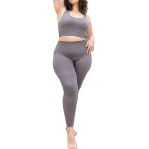 Conjunto de Yoga sin Costuras de Talla Grande con Tela Elástica de Cintura Alta, Ajuste Suave, Ropa Deportiva de Soporte para Entrenamiento en el Gimnasio para Mujer - Product Image 1