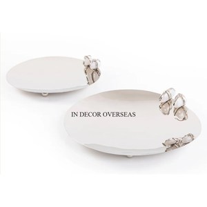 Ensemble de 2 plateaux de service en métal de qualité supérieure avec poignée de designer unique - Product Image 1