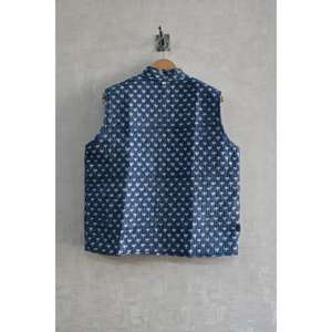 Gilet sans manches matelassé en coton écologique pour femmes, fait à la main, décontracté, fermeture à boutons, vêtement chaud d'hiver, imprimé en bloc - Product Image 4