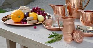 Pichet à eau Maharaja en métal de cuivre de 60 onces fini lisse fabriqué à la main - Product Image 2