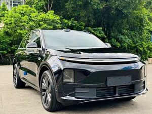 Voiture d'occasion 2025 Li Auto : Mise à niveau intelligente, configuration avancée, prix rentable - Product Image 3