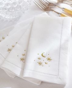 ผ้าเช็ดปากปักด้วยมือระบายอากาศใช้ซ้ำได้สำหรับบ้าน - Product Image 6