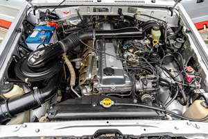 Toyota Land Cruiser FZJ73 de 1993, Usado, Mercado Sudamericano, Serie 70, Transmisión Manual de 5 Velocidades, Motor de 4.5 Litros y 6 Cilindros, Tracción en las 4 Ruedas - Product Image 6