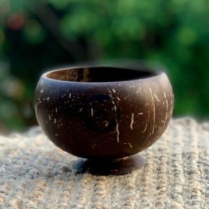 Échantillon gratuit-tasse à boire en coquille de noix de coco | Les tasses à boire en coquille de noix de coco acceptent le logo personnalisé avec un bon prix d'Eco2go Vietnam - Product Image 4