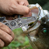 Pince de pêche en acier inoxydable sablée avec verrou de sécurité et poignée TPR, multi-usages pour l'eau salée