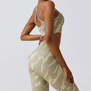 Hot Sale Best Quality Women Yoga Set 2 Piece Solid Elastic Waist Eco-Friendly Lightweight Breathable Outdoor Use Wholesale - Product Image 6